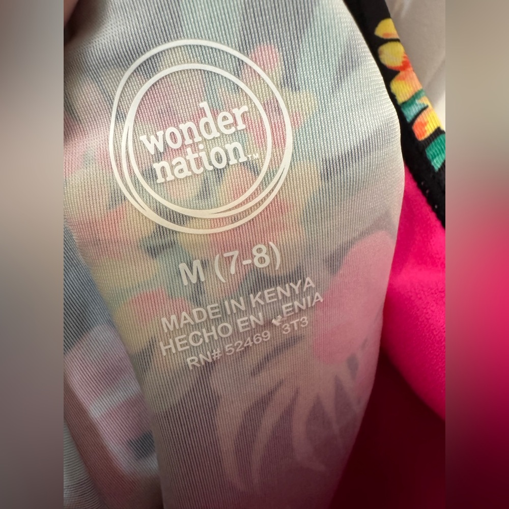 Wonder Nation Girls 2- piece Floral bathing suit - Picture 3 of 4